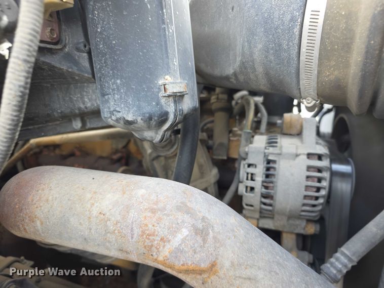 image for item FI0893 2003 Ford F650 Super Duty dump truck