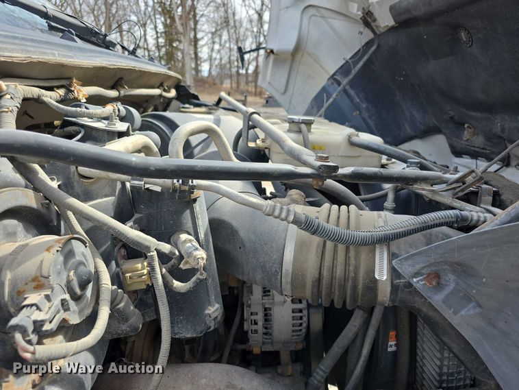 image for item FI0893 2003 Ford F650 Super Duty dump truck