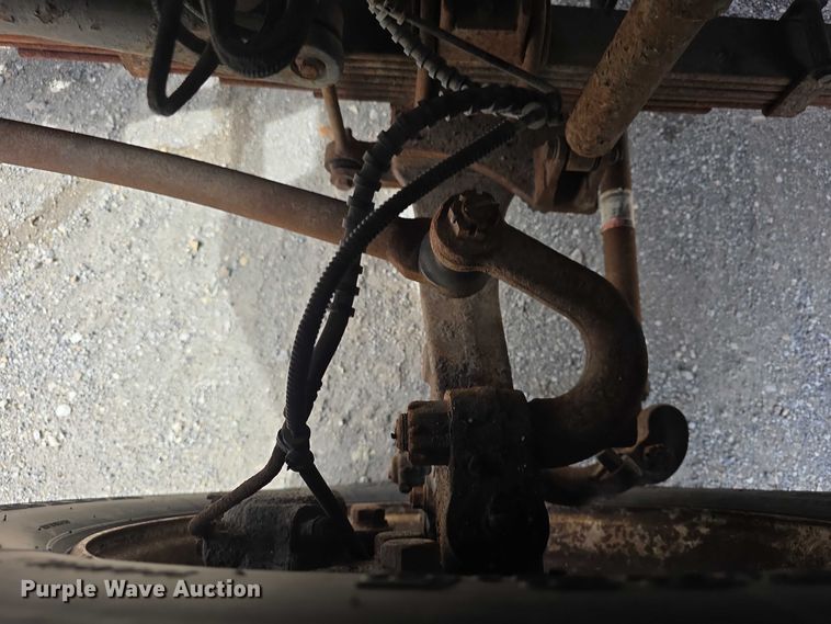 image for item FI0893 2003 Ford F650 Super Duty dump truck