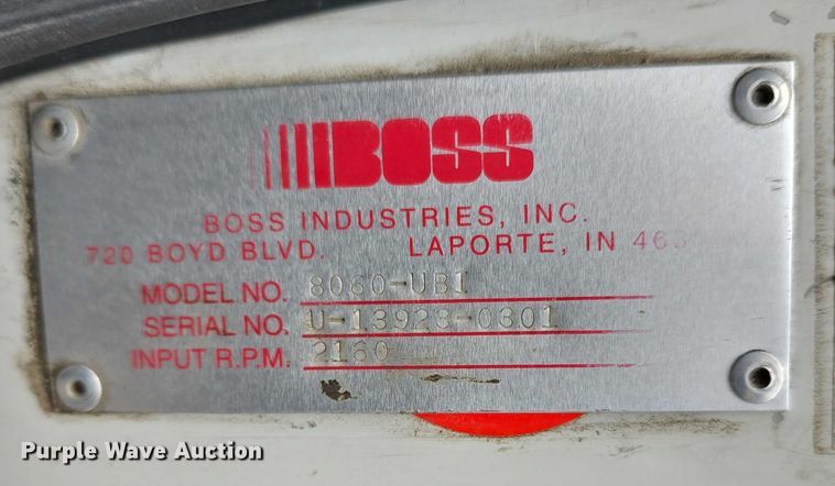 image for item FI0894 2001 Chevrolet T7500 dump flatbed truck