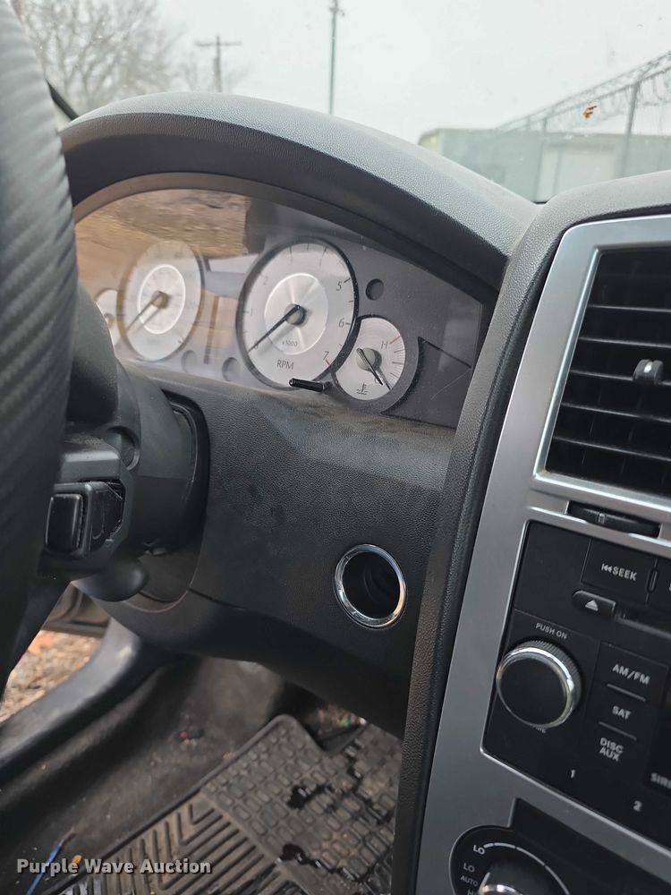 image for item FI0900 2010 Chrysler 300 