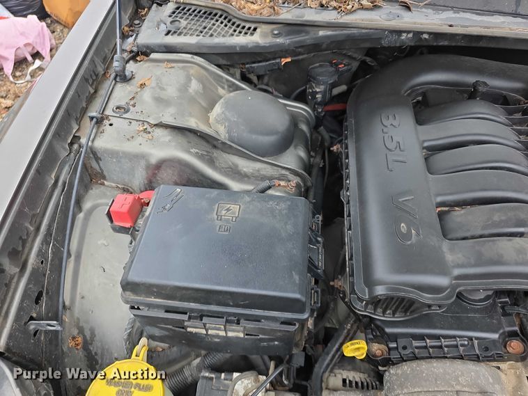 image for item FI0900 2010 Chrysler 300 