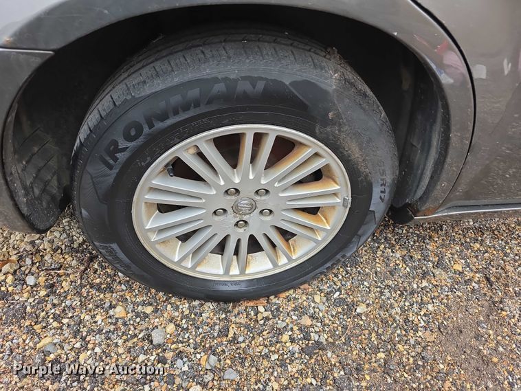 image for item FI0900 2010 Chrysler 300 