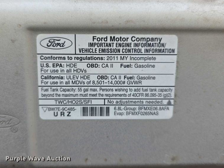 image for item FI0902 2011 Ford E350 Super Duty shuttle bus