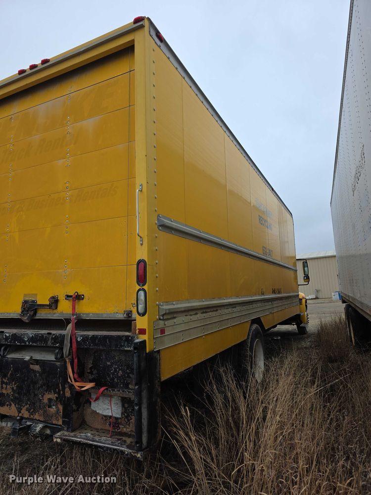 image for item FI0903 2013 International Dura Star 4300 box truck