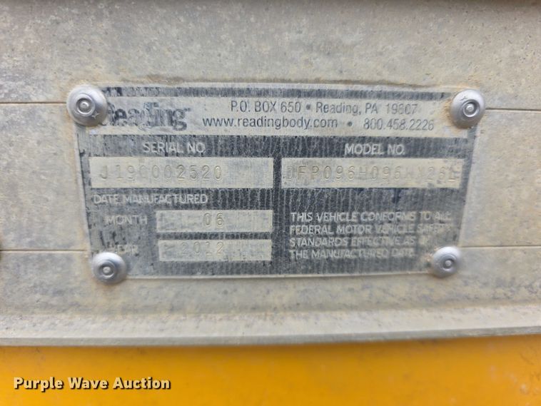 image for item FI0903 2013 International Dura Star 4300 box truck