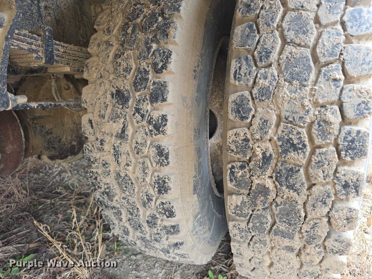 image for item FI0903 2013 International Dura Star 4300 box truck