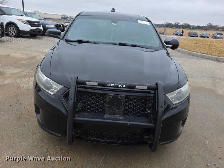 image for item FI0914 2015 Ford Taurus Police interceptor 