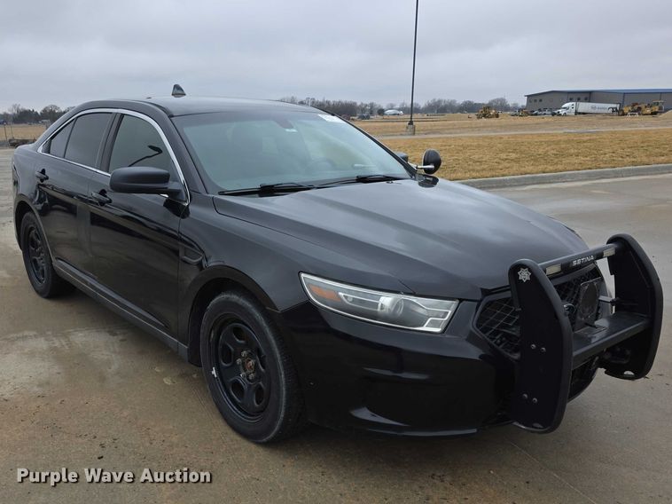 image for item FI0914 2015 Ford Taurus Police interceptor 