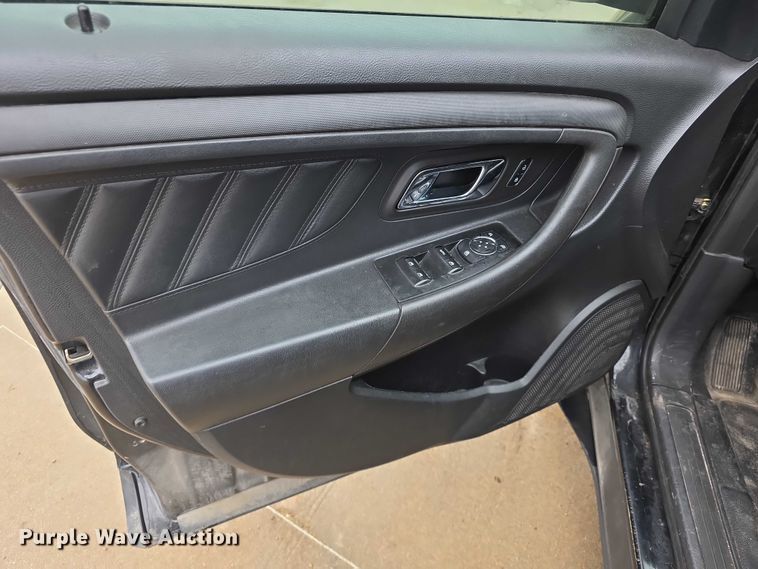 image for item FI0914 2015 Ford Taurus Police interceptor 
