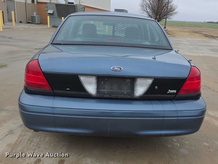 image for item FI0915 2009 Ford Crown Victoria Police Interceptor 