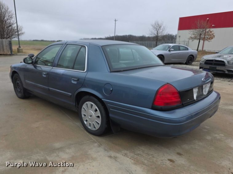 image for item FI0915 2009 Ford Crown Victoria Police Interceptor 