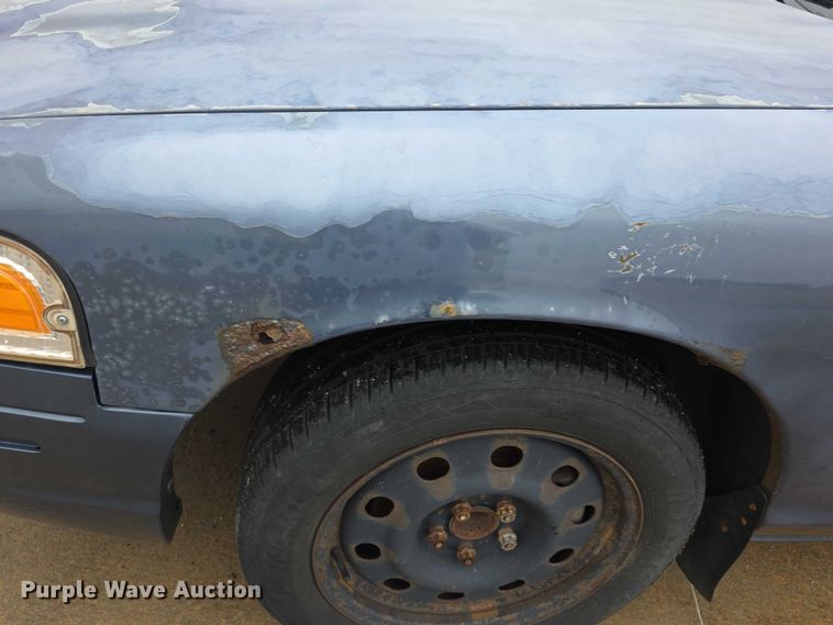 image for item FI0915 2009 Ford Crown Victoria Police Interceptor 