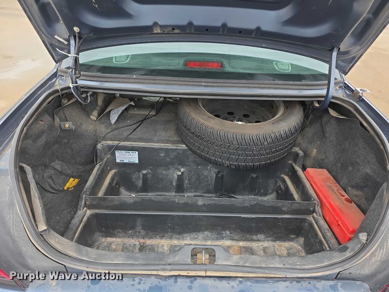 image for item FI0915 2009 Ford Crown Victoria Police Interceptor 