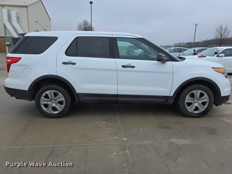 image for item FI0916 2013 Ford Explorer police Interceptor SUV