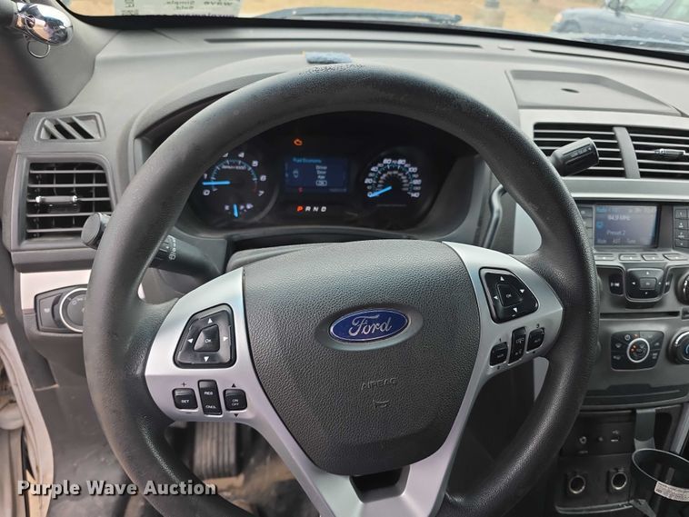 image for item FI0916 2013 Ford Explorer police Interceptor SUV