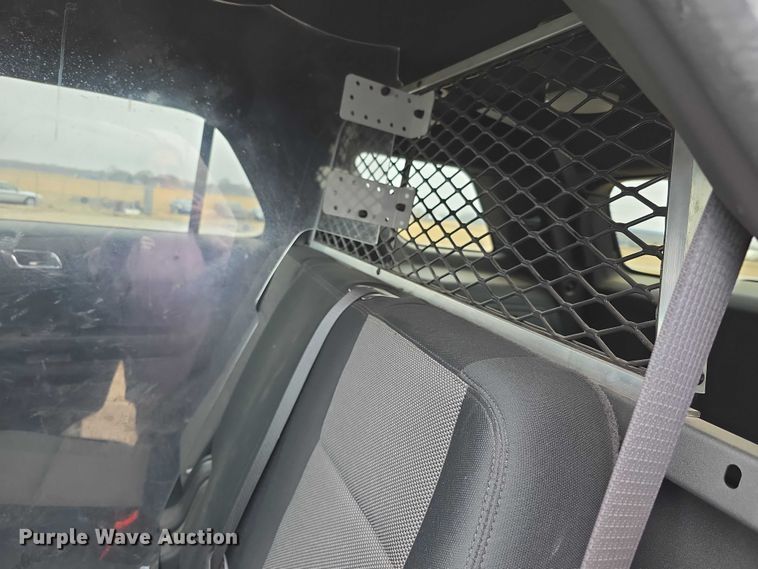 image for item FI0916 2013 Ford Explorer police Interceptor SUV