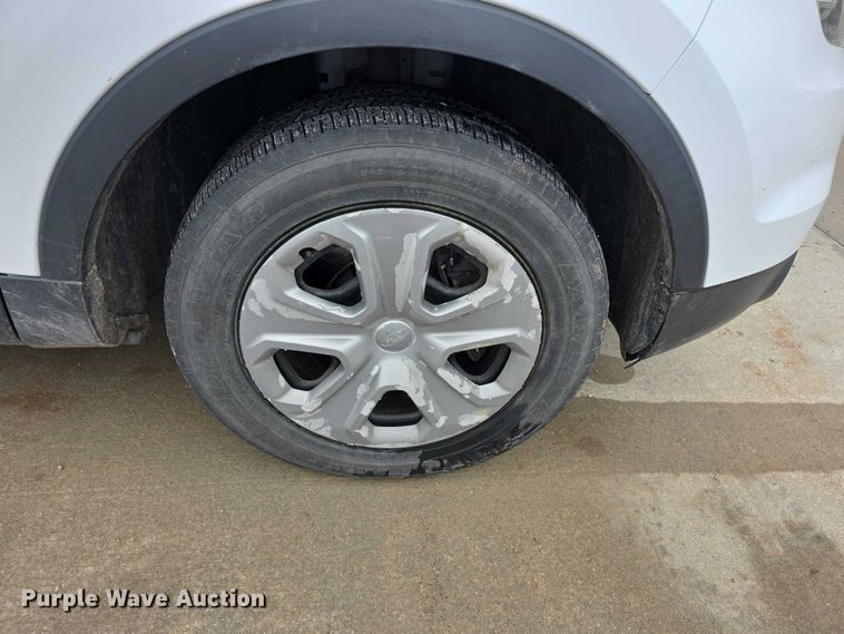 image for item FI0916 2013 Ford Explorer police Interceptor SUV