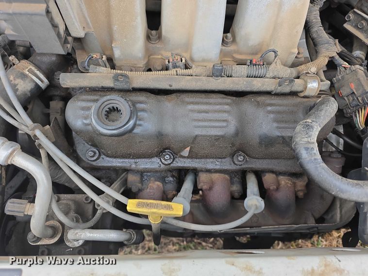 image for item FI0921 1999 Chrysler Town & Country Limited van