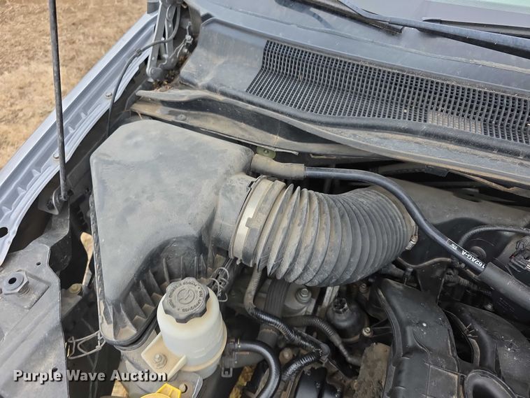 image for item FI0922 2014 Dodge Grand Caravan SXT van