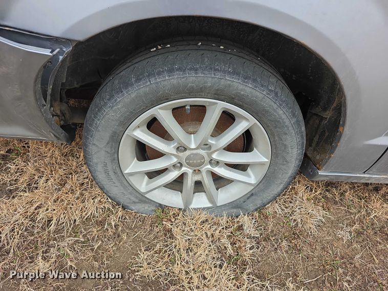 image for item FI0922 2014 Dodge Grand Caravan SXT van