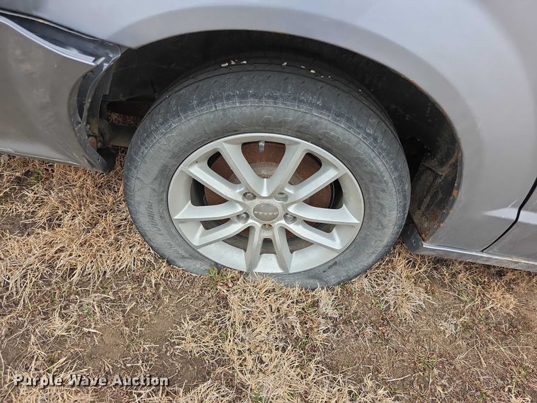 image for item FI0922 2014 Dodge Grand Caravan SXT van