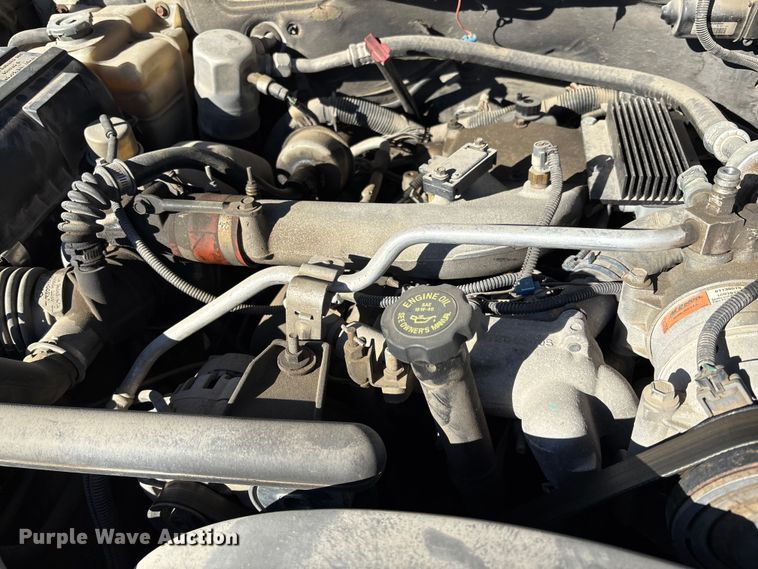 image for item FI0925 1999 Chevrolet 3500HD bucket truck