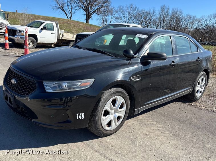 image for item FI0927 2016 Ford Taurus Police Interceptor 