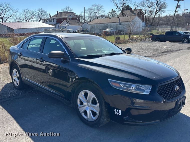 image for item FI0927 2016 Ford Taurus Police Interceptor 