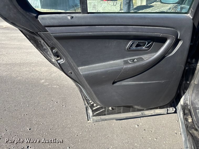 image for item FI0927 2016 Ford Taurus Police Interceptor 