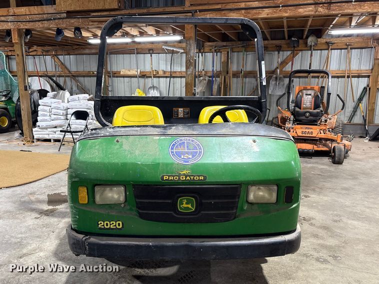 image for item FK1235 2004 John Deere Pro Gator utility vehicle