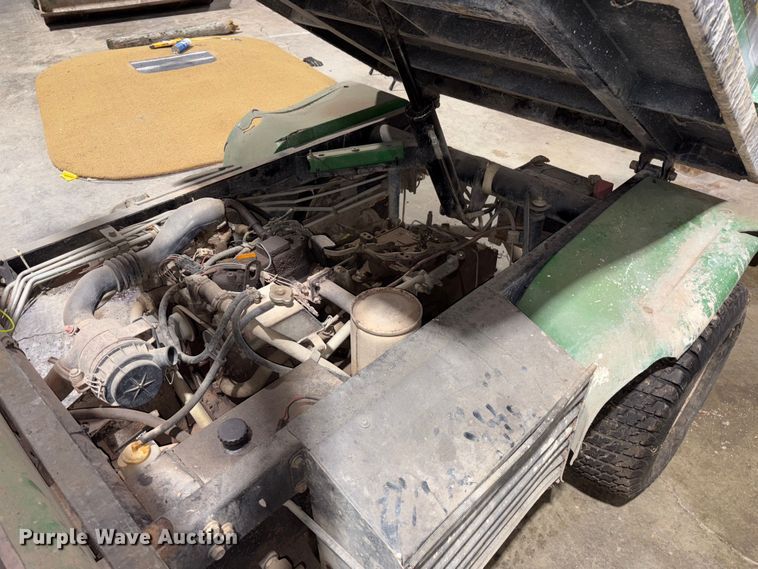 image for item FK1235 2004 John Deere Pro Gator utility vehicle