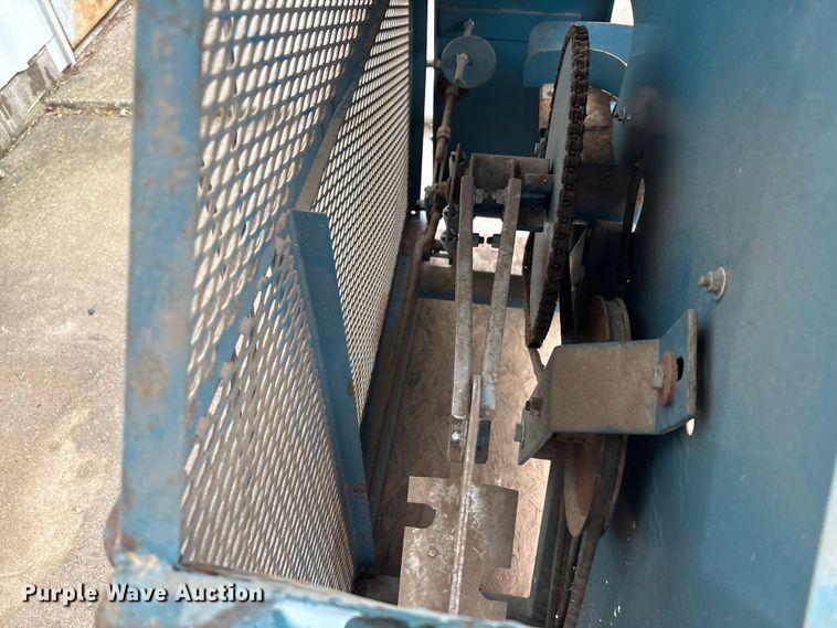 image for item FK1238 Iron Mike baseball pitching machine