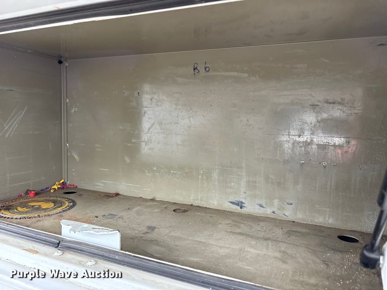 image for item FK1239 2011 Ford F550 Super Duty XL utility / service truck