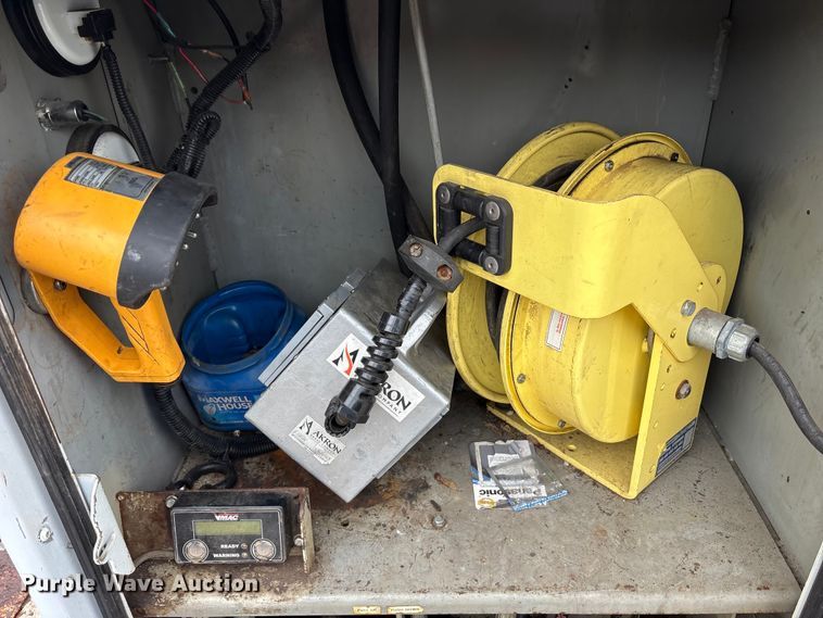 image for item FK1239 2011 Ford F550 Super Duty XL utility / service truck