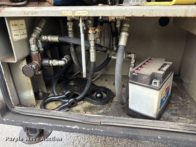 image for item FK1239 2011 Ford F550 Super Duty XL utility / service truck