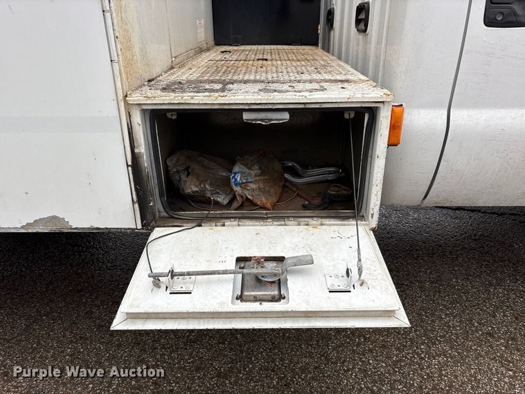 image for item FK1239 2011 Ford F550 Super Duty XL utility / service truck