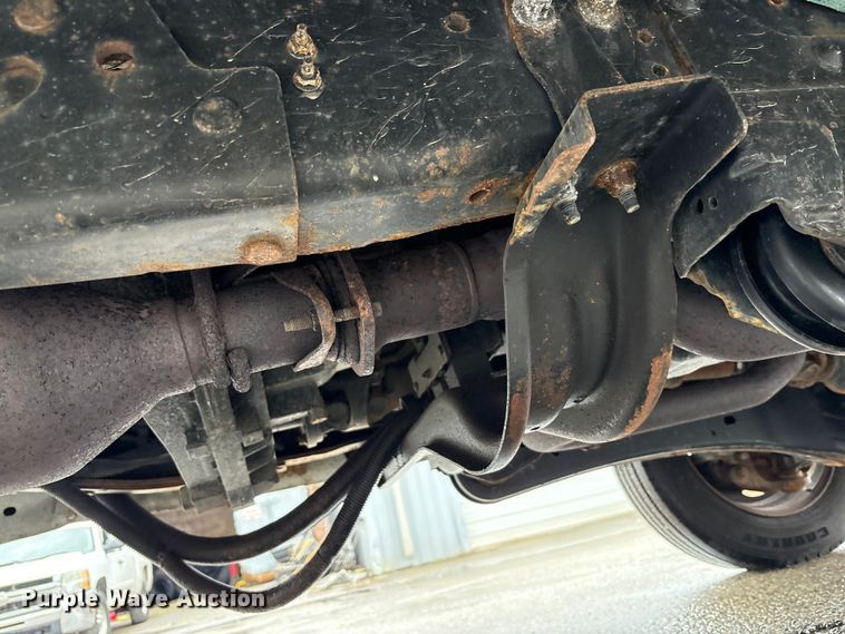 image for item FK1239 2011 Ford F550 Super Duty XL utility / service truck