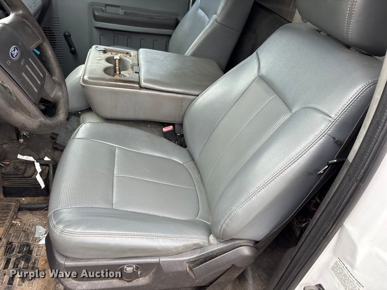 image for item FK1239 2011 Ford F550 Super Duty XL utility / service truck