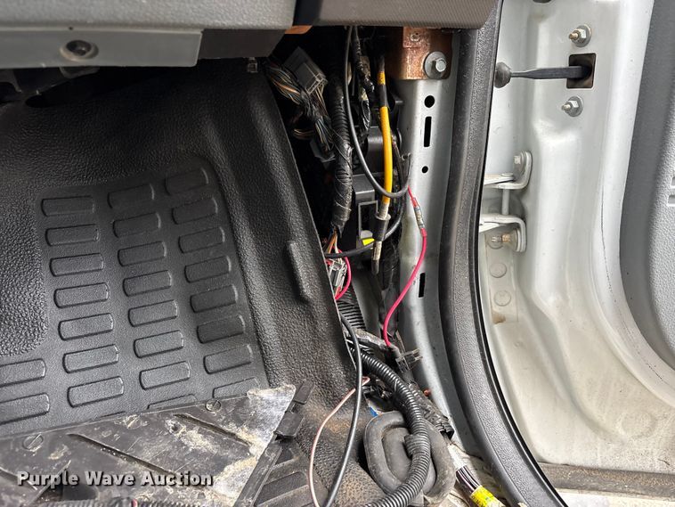 image for item FK1239 2011 Ford F550 Super Duty XL utility / service truck