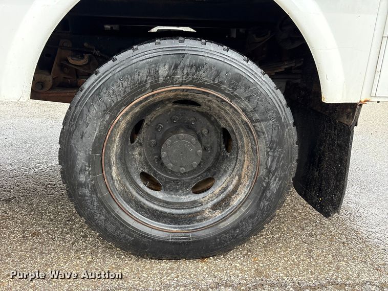 image for item FK1239 2011 Ford F550 Super Duty XL utility / service truck