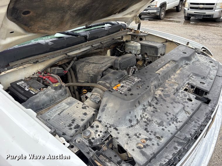 image for item FK1240 2011 Chevrolet Silverado 2500HD Crew Cab pickup truck