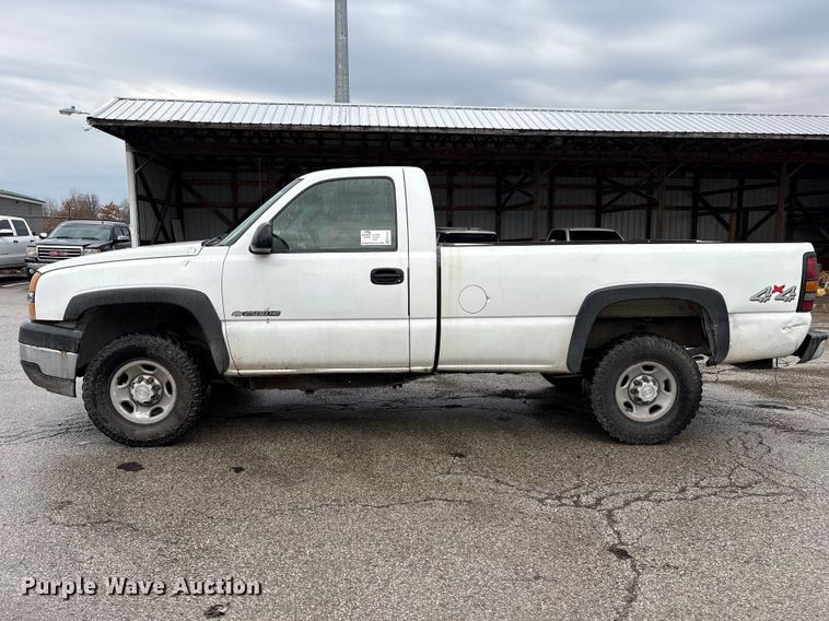 image for item FK1241 2006 Chevrolet Silverado 2500HD pickup truck