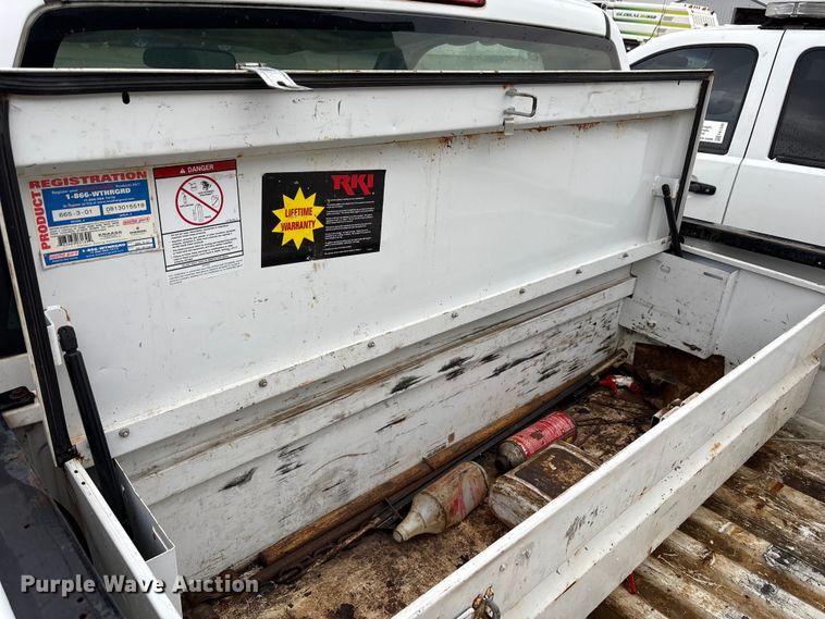 image for item FK1241 2006 Chevrolet Silverado 2500HD pickup truck