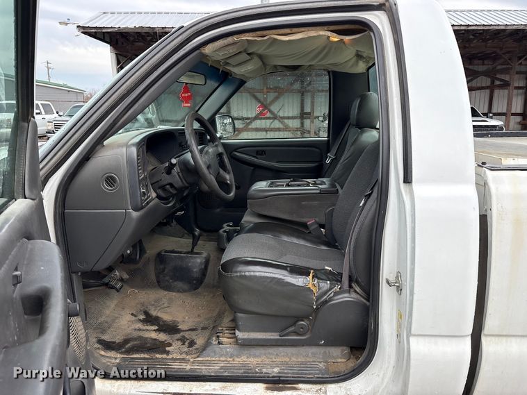 image for item FK1241 2006 Chevrolet Silverado 2500HD pickup truck