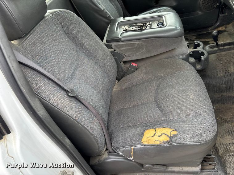 image for item FK1241 2006 Chevrolet Silverado 2500HD pickup truck