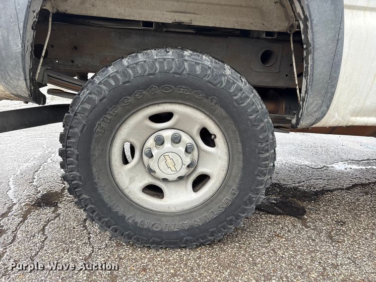 image for item FK1241 2006 Chevrolet Silverado 2500HD pickup truck