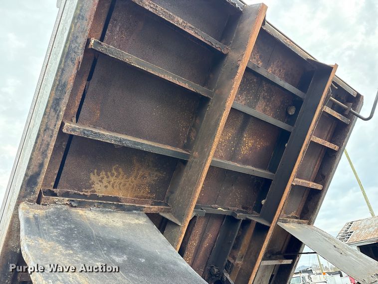 image for item FK1242 1999 GMC C8500 dump truck