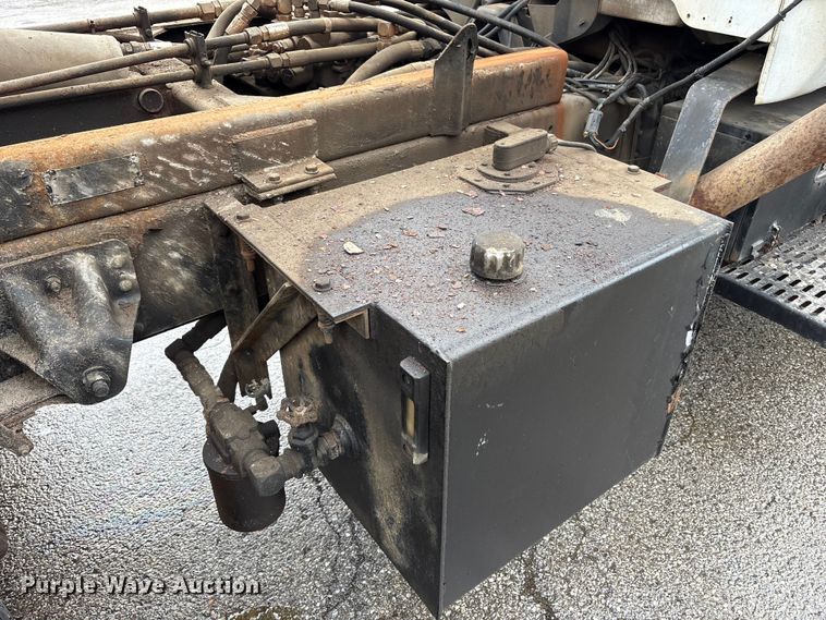 image for item FK1242 1999 GMC C8500 dump truck