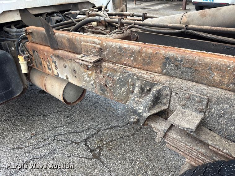 image for item FK1242 1999 GMC C8500 dump truck